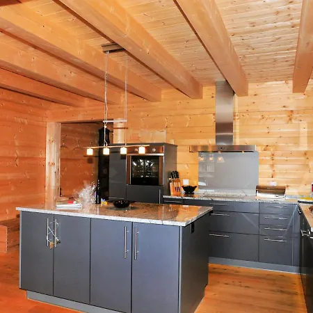 Alpina Apt- Ch By Interhome ون قن