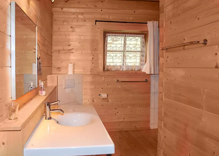 Alpina Apt- Ch By Interhome Wengen